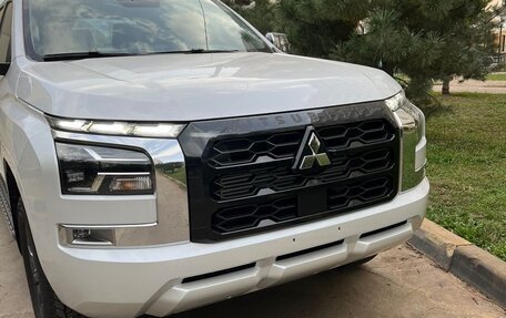 Mitsubishi L200, 2024 год, 5 300 000 рублей, 3 фотография