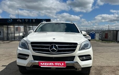 Mercedes-Benz M-Класс, 2014 год, 2 500 000 рублей, 30 фотография
