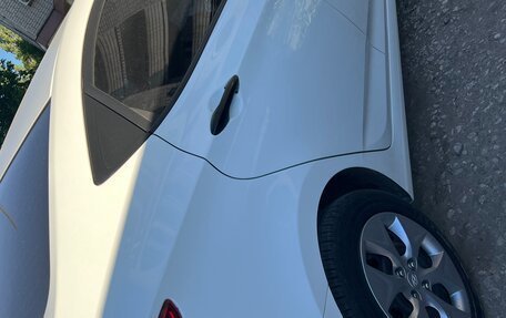 Hyundai Solaris II рестайлинг, 2015 год, 1 430 000 рублей, 1 фотография