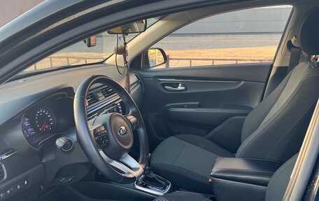 KIA Rio IV, 2018 год, 1 700 000 рублей, 9 фотография