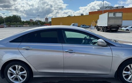 Hyundai Sonata VI, 2010 год, 1 050 000 рублей, 7 фотография