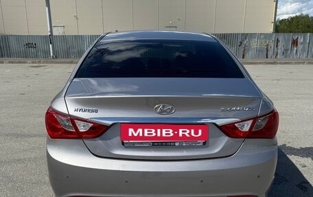 Hyundai Sonata VI, 2010 год, 1 050 000 рублей, 5 фотография