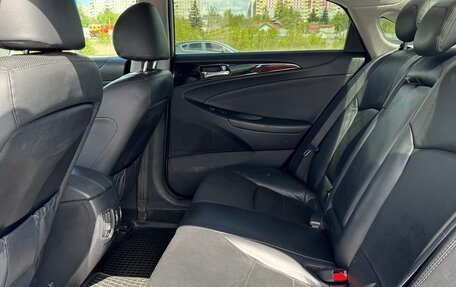 Hyundai Sonata VI, 2010 год, 1 050 000 рублей, 15 фотография