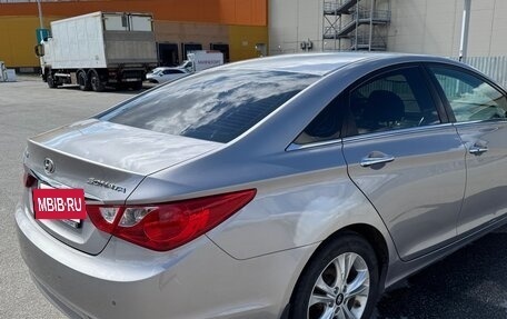 Hyundai Sonata VI, 2010 год, 1 050 000 рублей, 6 фотография