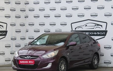 Hyundai Solaris II рестайлинг, 2012 год, 870 000 рублей, 2 фотография