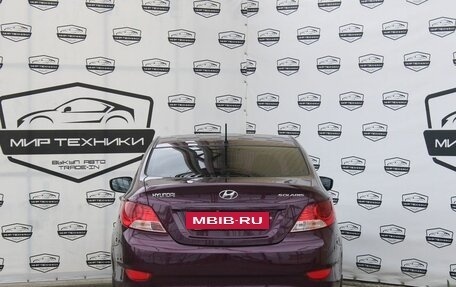 Hyundai Solaris II рестайлинг, 2012 год, 870 000 рублей, 6 фотография