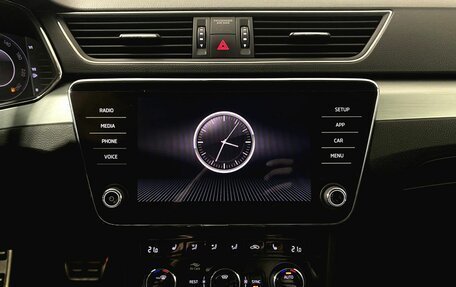 Skoda Superb III рестайлинг, 2018 год, 2 390 000 рублей, 14 фотография