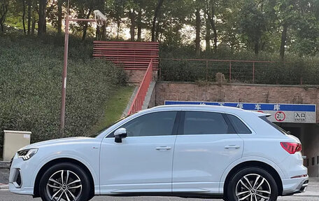 Audi Q3, 2022 год, 3 215 007 рублей, 17 фотография