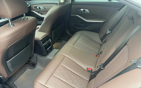 BMW 3 серия, 2022 год, 3 570 000 рублей, 13 фотография