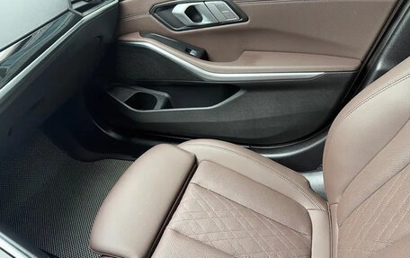 BMW 3 серия, 2022 год, 3 570 000 рублей, 11 фотография