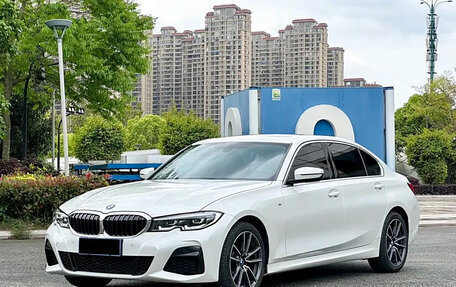 BMW 3 серия, 2022 год, 3 500 000 рублей, 1 фотография