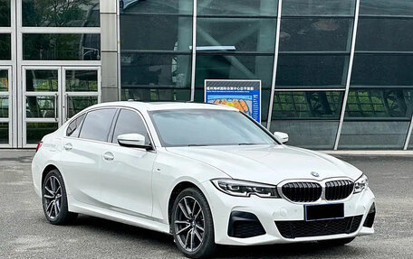 BMW 3 серия, 2022 год, 3 500 000 рублей, 3 фотография