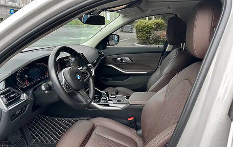 BMW 3 серия, 2022 год, 3 500 000 рублей, 9 фотография