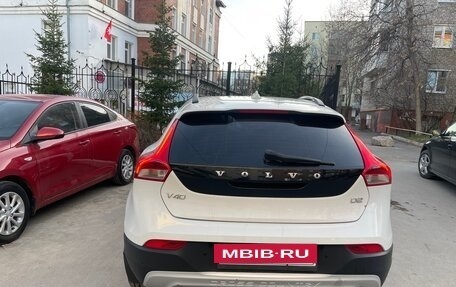 Volvo V40 Cross Country I, 2013 год, 1 050 000 рублей, 2 фотография