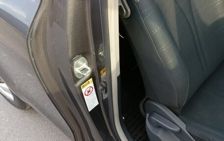 Toyota Yaris III рестайлинг, 2008 год, 750 000 рублей, 18 фотография