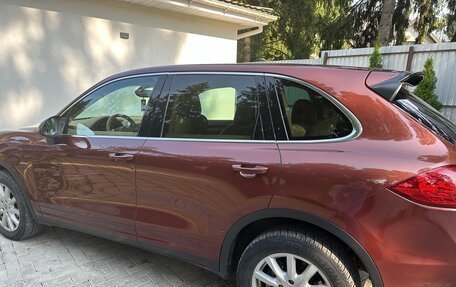 Porsche Cayenne III, 2011 год, 2 650 000 рублей, 2 фотография