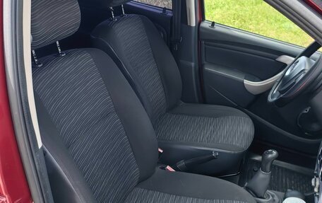 Renault Sandero I, 2010 год, 650 000 рублей, 16 фотография