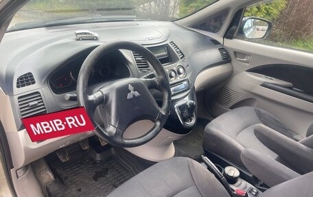 Mitsubishi Grandis, 2006 год, 765 000 рублей, 6 фотография