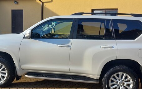 Toyota Land Cruiser Prado 150 рестайлинг 2, 2016 год, 2 900 000 рублей, 11 фотография