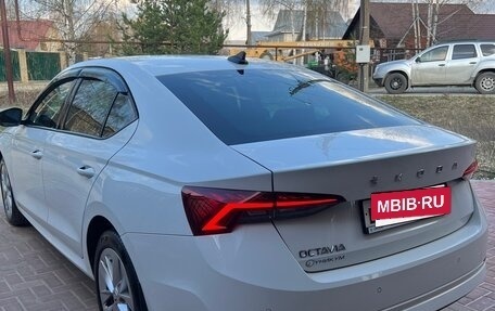 Skoda Octavia IV, 2021 год, 2 850 000 рублей, 3 фотография