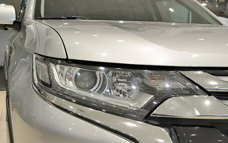 Mitsubishi Outlander III рестайлинг 3, 2017 год, 1 650 000 рублей, 21 фотография