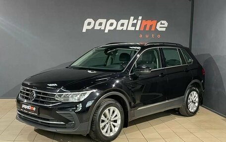 Volkswagen Tiguan II, 2021 год, 2 999 000 рублей, 1 фотография
