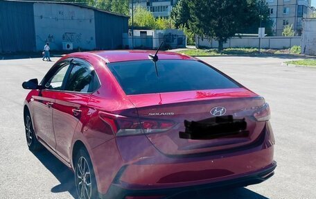 Hyundai Solaris II рестайлинг, 2020 год, 1 600 000 рублей, 4 фотография