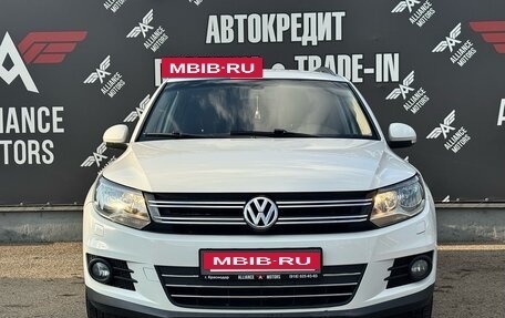 Volkswagen Tiguan I, 2011 год, 1 059 000 рублей, 2 фотография