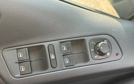 Volkswagen Tiguan I, 2011 год, 1 059 000 рублей, 17 фотография