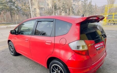 Honda Fit III, 2009 год, 530 000 рублей, 5 фотография