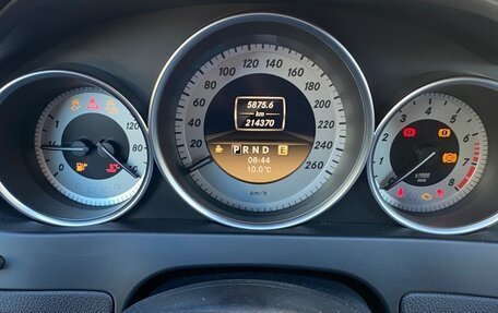 Mercedes-Benz C-Класс, 2011 год, 850 000 рублей, 7 фотография