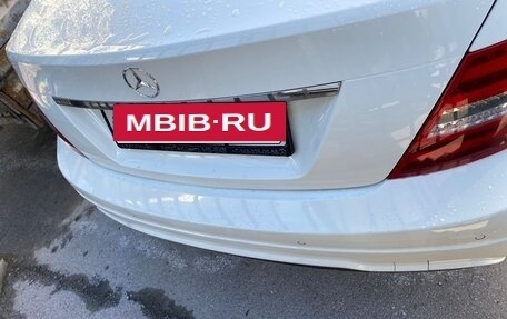Mercedes-Benz C-Класс, 2011 год, 850 000 рублей, 4 фотография