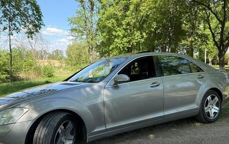 Mercedes-Benz S-Класс, 2007 год, 1 550 000 рублей, 2 фотография