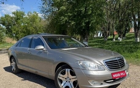 Mercedes-Benz S-Класс, 2007 год, 1 550 000 рублей, 7 фотография