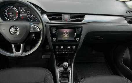 Skoda Rapid I, 2018 год, 1 295 000 рублей, 17 фотография