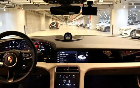 Porsche Taycan I, 2023 год, 11 550 000 рублей, 9 фотография