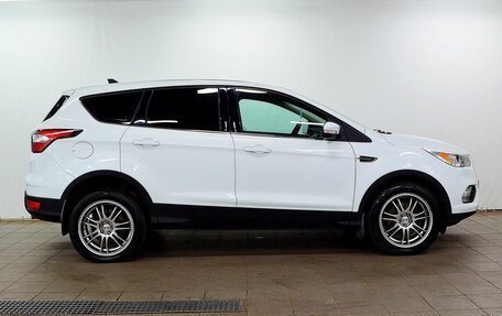 Ford Kuga III, 2017 год, 1 570 000 рублей, 4 фотография