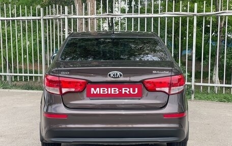 KIA Rio III рестайлинг, 2016 год, 670 000 рублей, 12 фотография