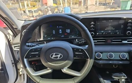 Hyundai Elantra, 2024 год, 1 530 000 рублей, 5 фотография