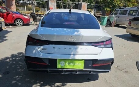 Hyundai Elantra, 2024 год, 1 530 000 рублей, 28 фотография