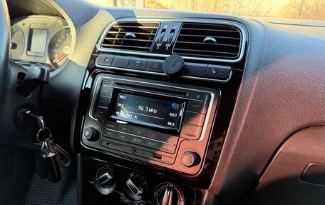 Volkswagen Polo VI (EU Market), 2017 год, 1 050 000 рублей, 8 фотография