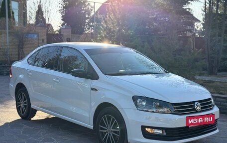 Volkswagen Polo VI (EU Market), 2017 год, 1 050 000 рублей, 18 фотография