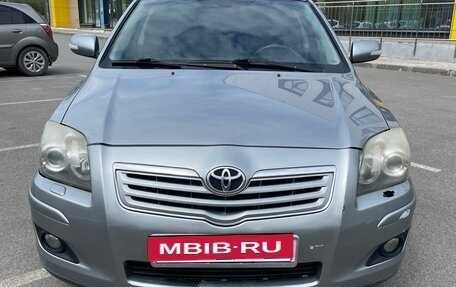 Toyota Avensis III рестайлинг, 2008 год, 750 000 рублей, 2 фотография