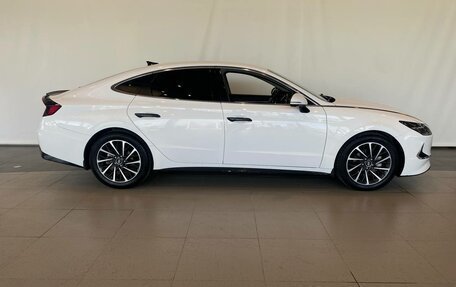 Hyundai Sonata VIII, 2020 год, 2 370 000 рублей, 4 фотография