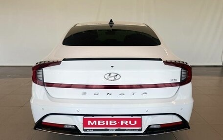Hyundai Sonata VIII, 2020 год, 2 370 000 рублей, 5 фотография