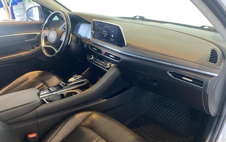Hyundai Sonata VIII, 2020 год, 2 370 000 рублей, 28 фотография