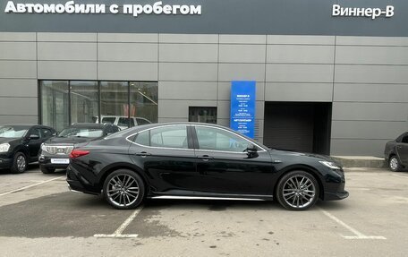 Toyota Camry, 2025 год, 4 800 000 рублей, 4 фотография