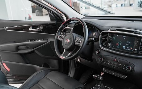 KIA Sorento III Prime рестайлинг, 2017 год, 2 199 000 рублей, 5 фотография