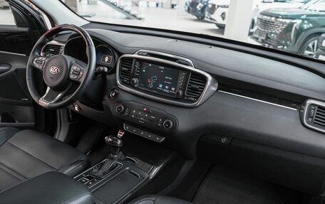 KIA Sorento III Prime рестайлинг, 2017 год, 2 199 000 рублей, 14 фотография