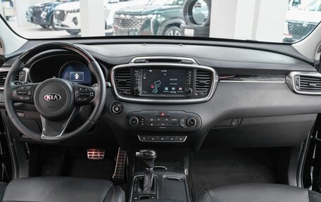 KIA Sorento III Prime рестайлинг, 2017 год, 2 199 000 рублей, 12 фотография